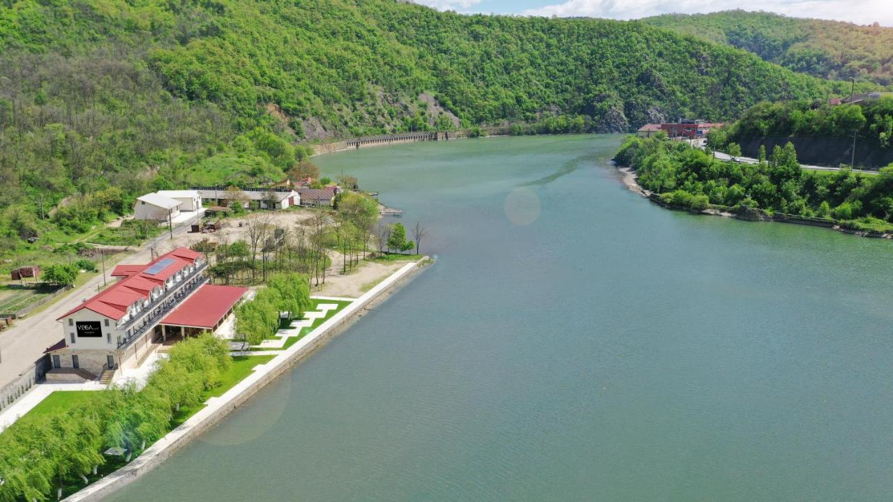 Vega Resort Restaurant & Lodge Orşova Esterno foto